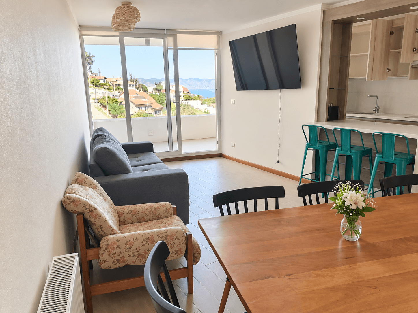 Arriendo departamento vista despejada — imagen 2