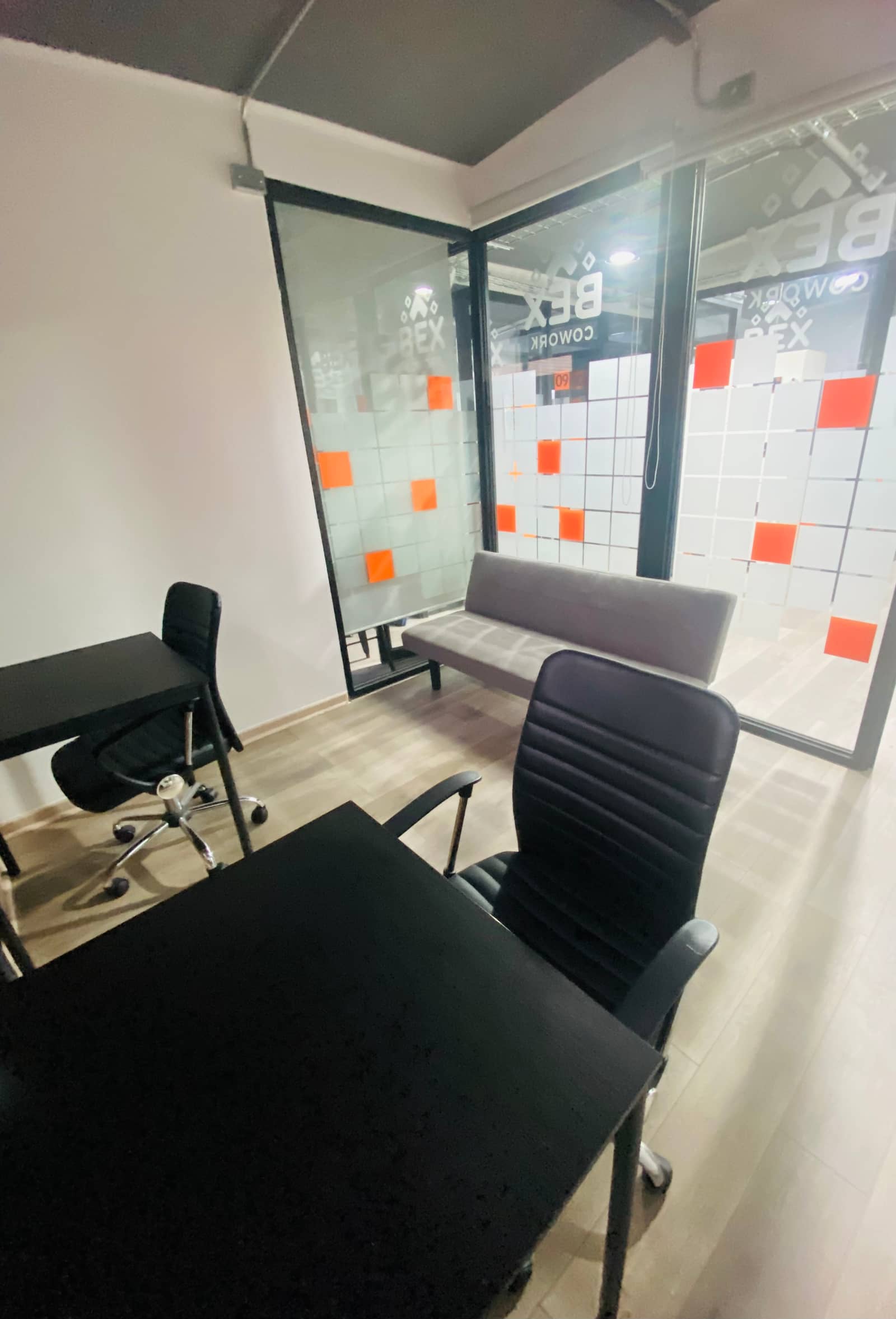ARRIENDO OFICINAS DESDE $200.000 Mensual PONIENTES
