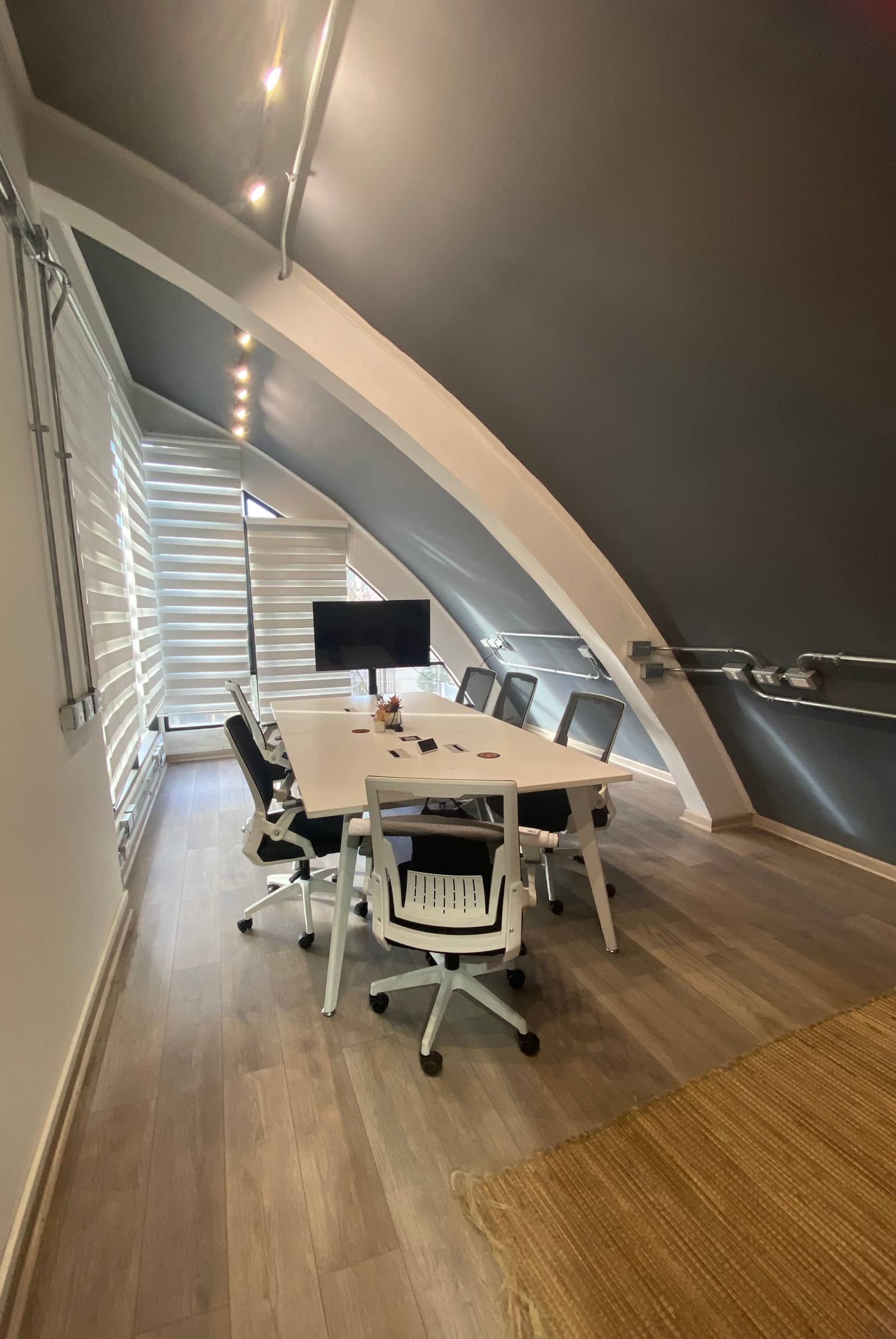 ARRIENDO OFICINAS — imagen 1
