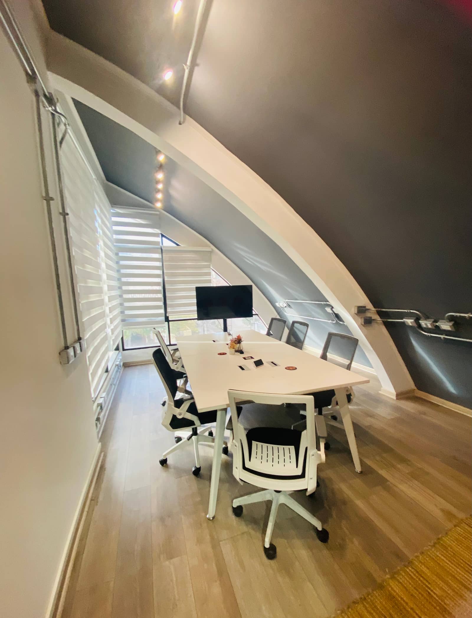 ARRIENDO OFICINAS DESDE $200.000 Mensual PONIENTES — imagen 2